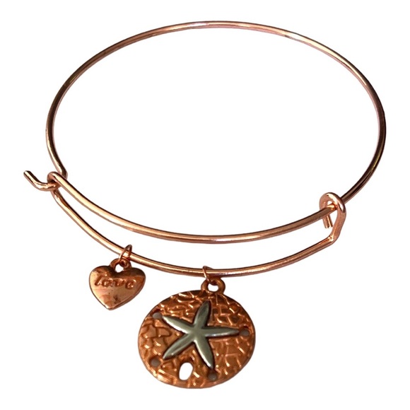 Starfish Charm Bangle Bracelet NWT - Picture 2 of 2